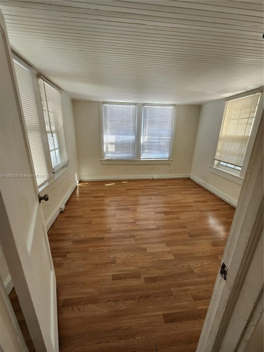 315 Eucalyptus St, #2