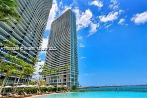 650 NE 32nd St, #4203
