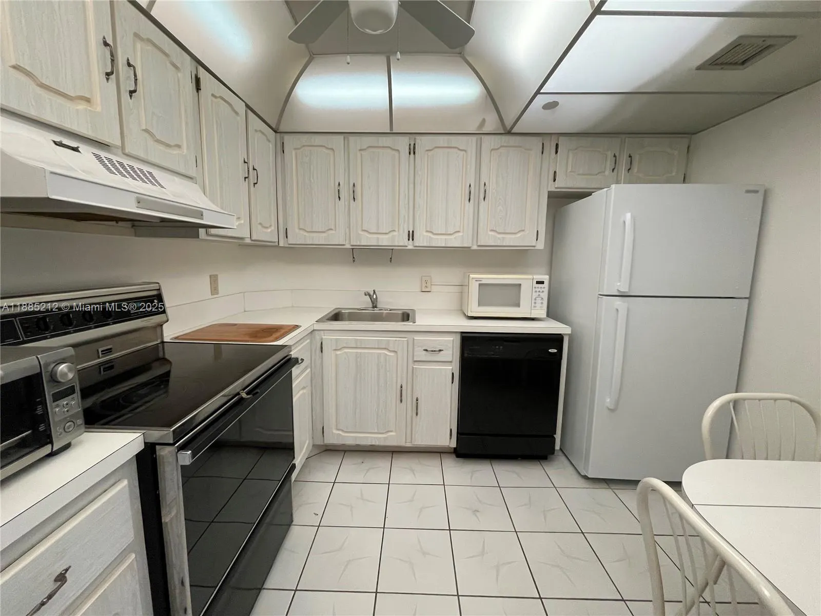 3912 S Ocean Blvd, #1001