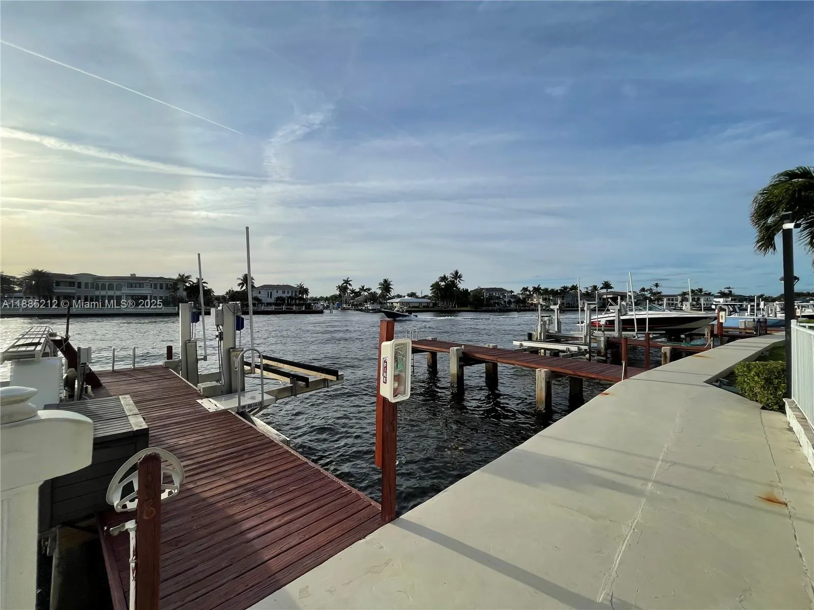 3912 S Ocean Blvd, #1001