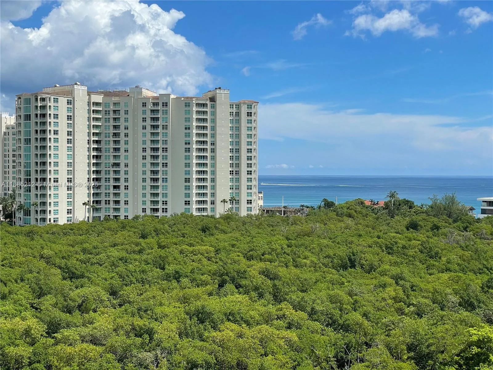 3912 S Ocean Blvd, #1001