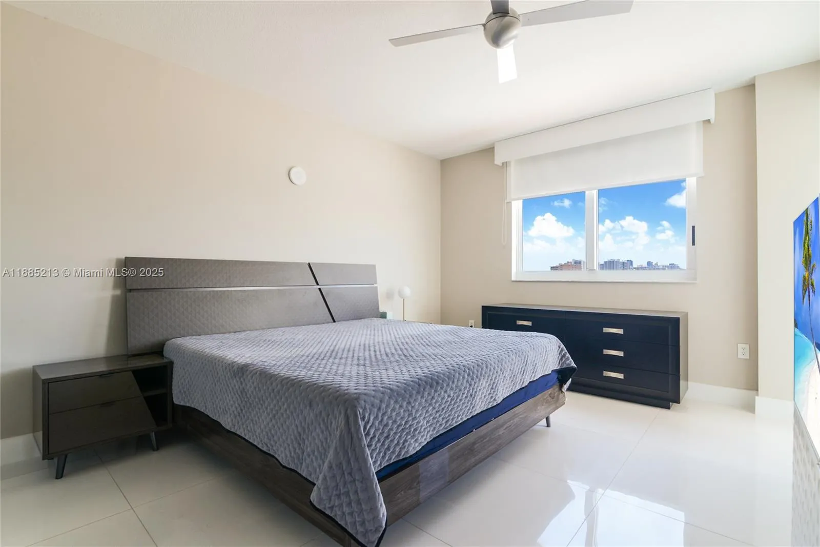 1745 E Hallandale Beach Blvd, #807W