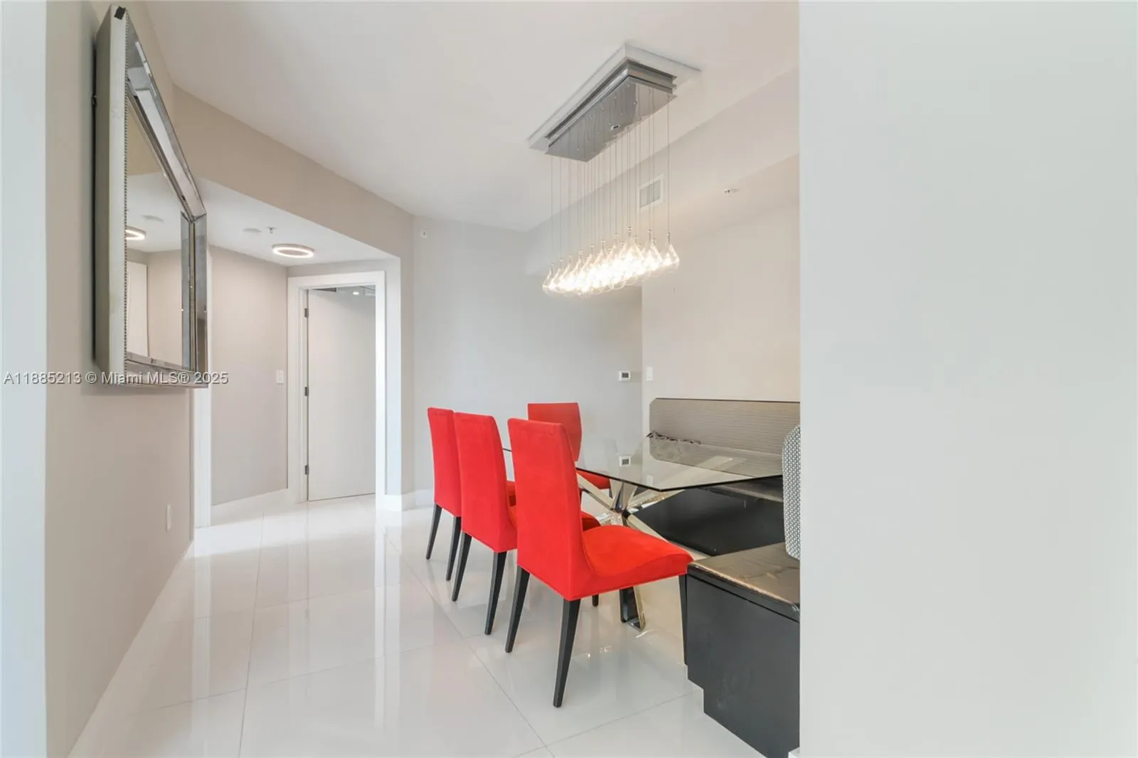 1745 E Hallandale Beach Blvd, #807W