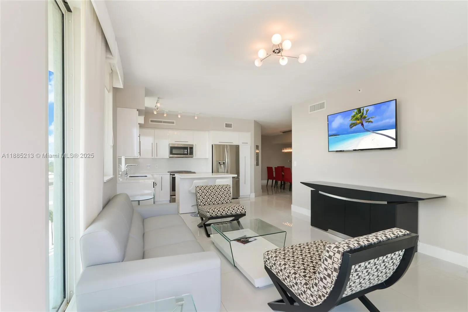 1745 E Hallandale Beach Blvd, #807W