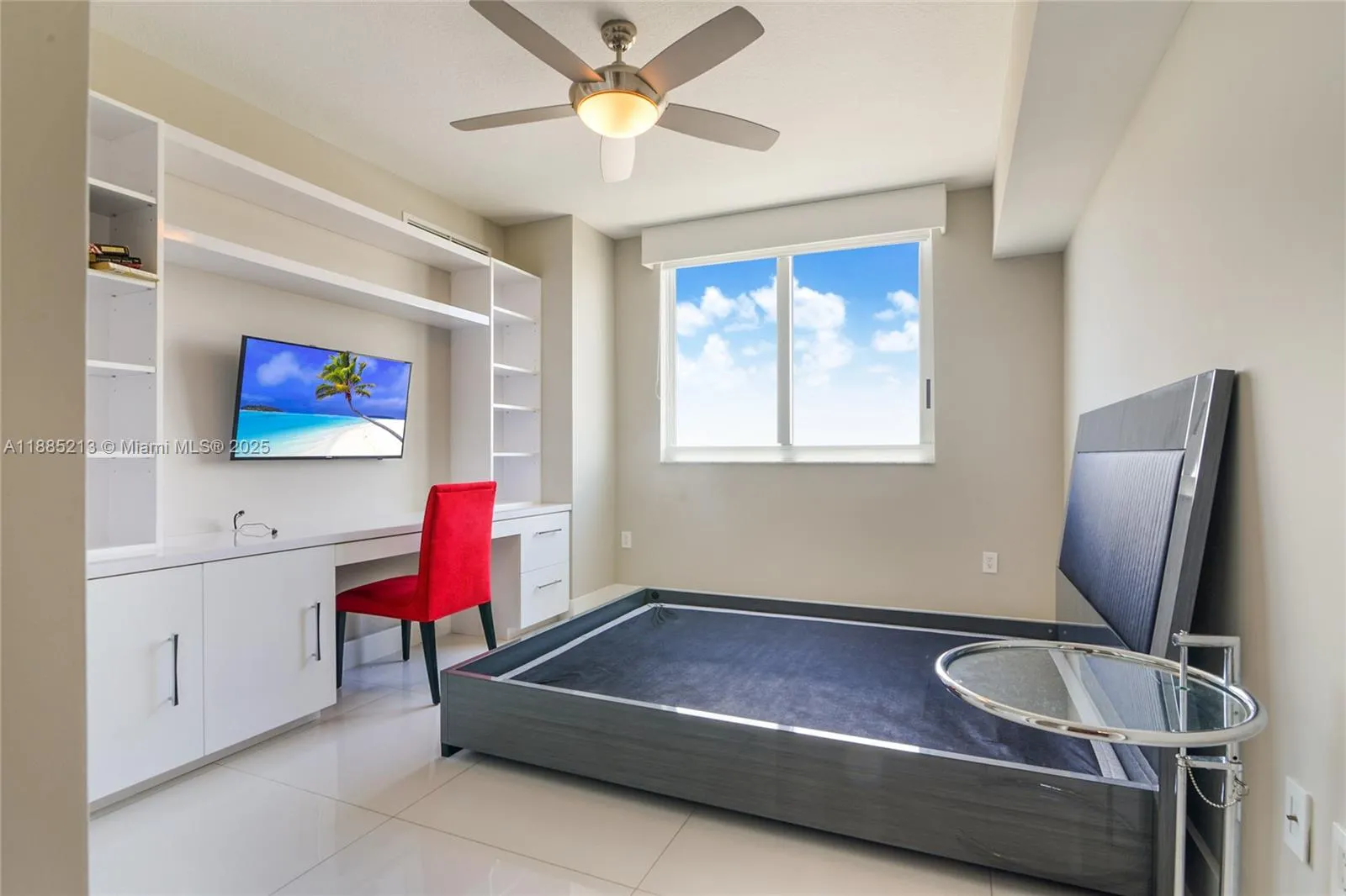 1745 E Hallandale Beach Blvd, #807W