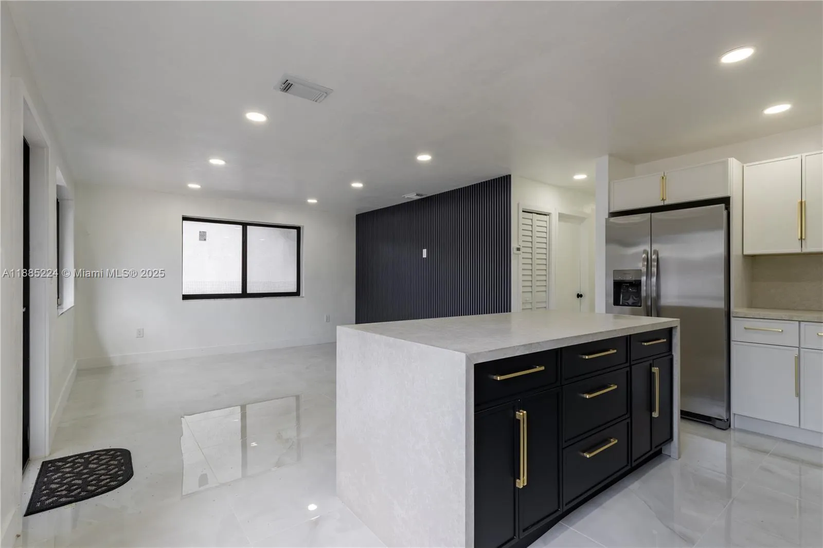 1781 NW 94th St
