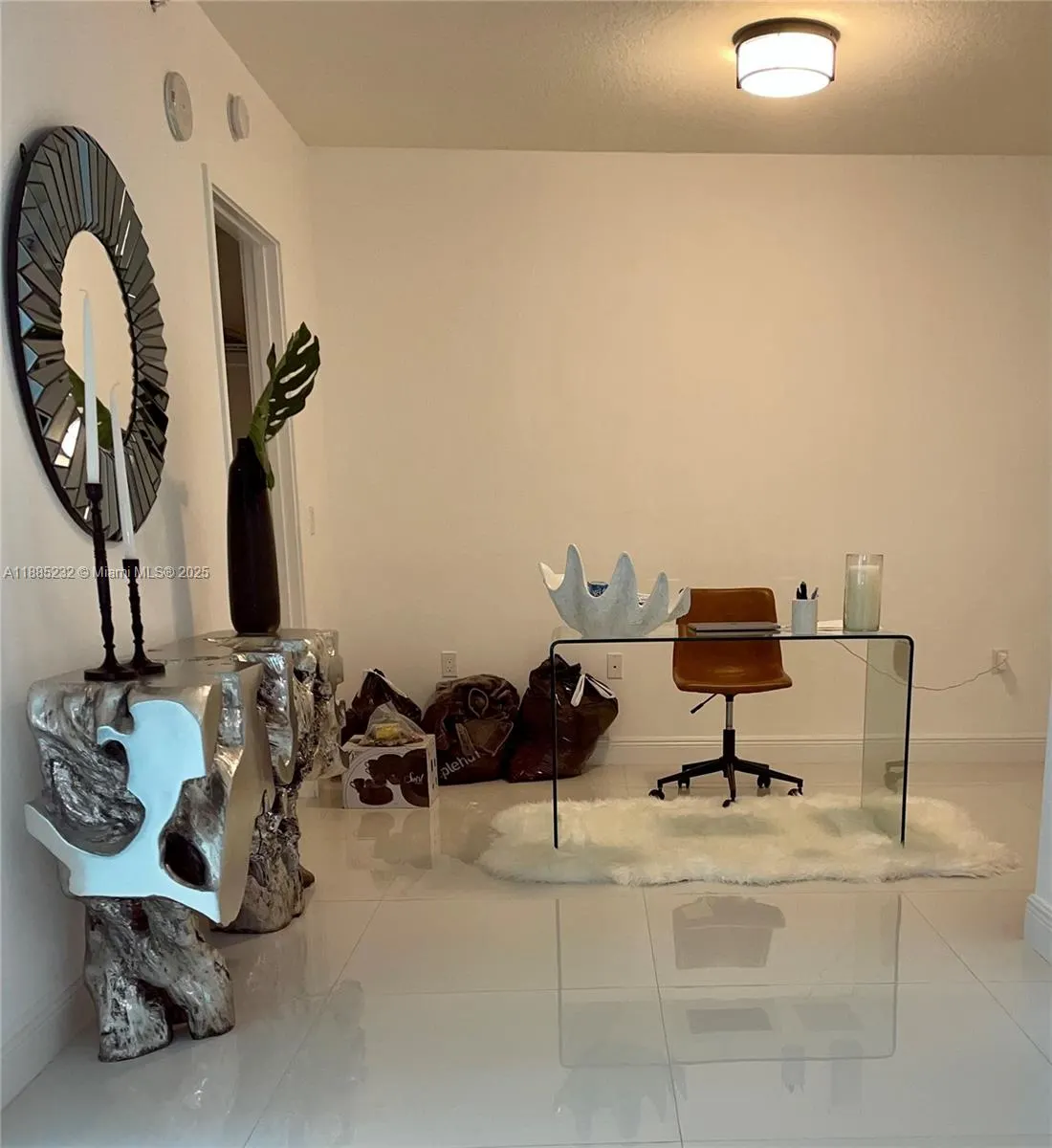 300 Sunny Isles Blvd, #4-1104