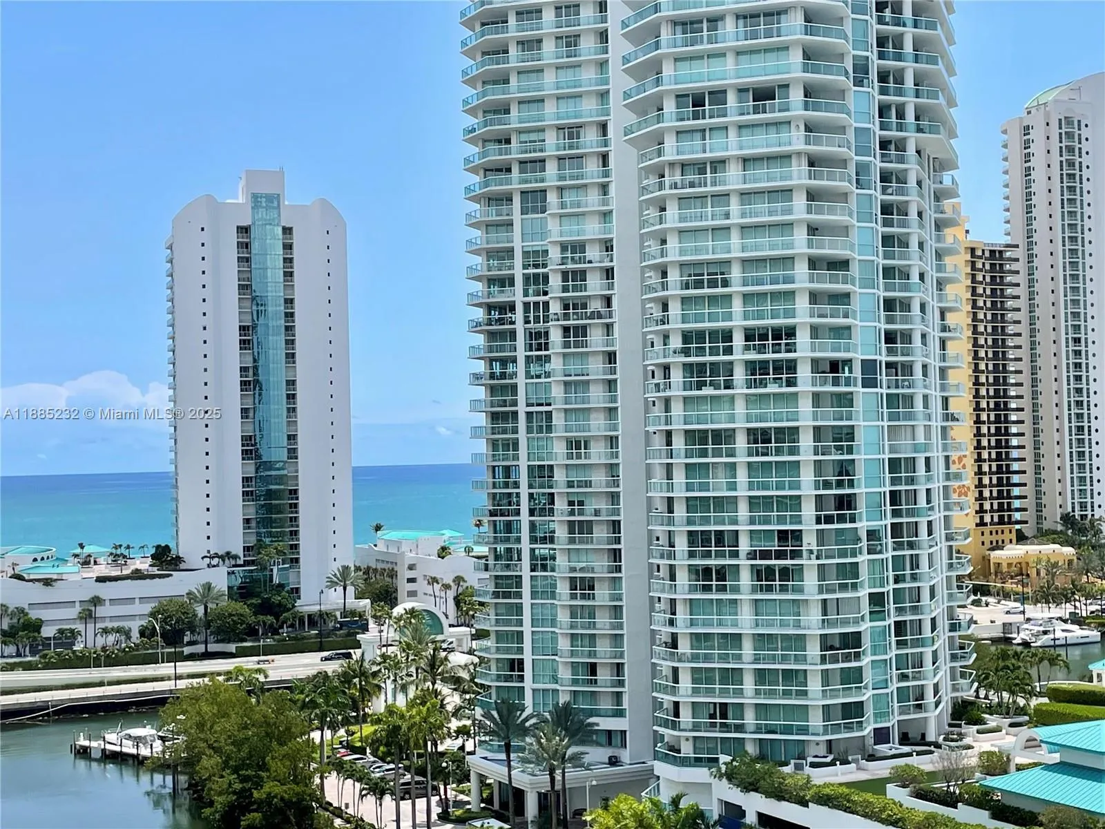 300 Sunny Isles Blvd, #4-1104