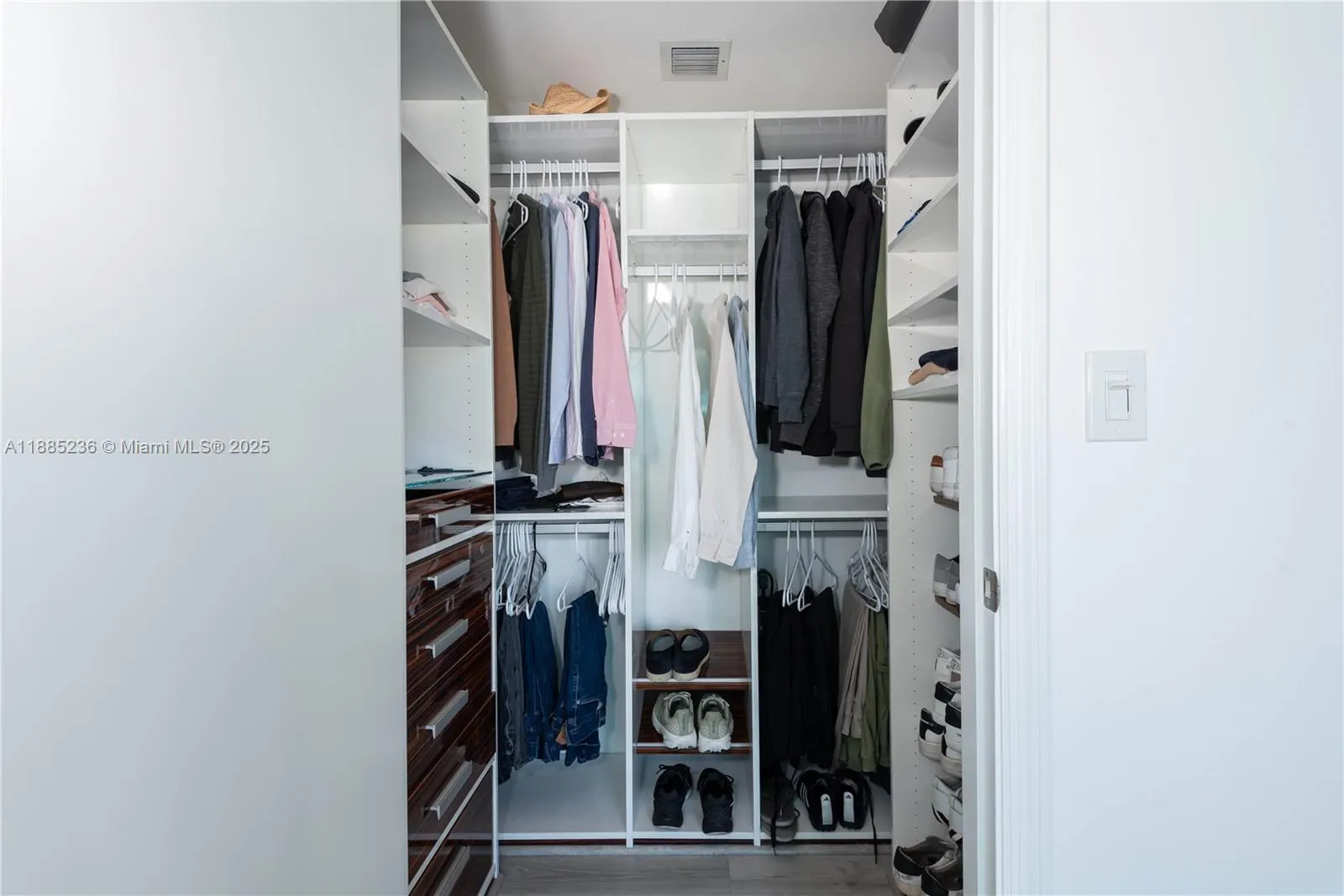55 SE 6th St, #3403