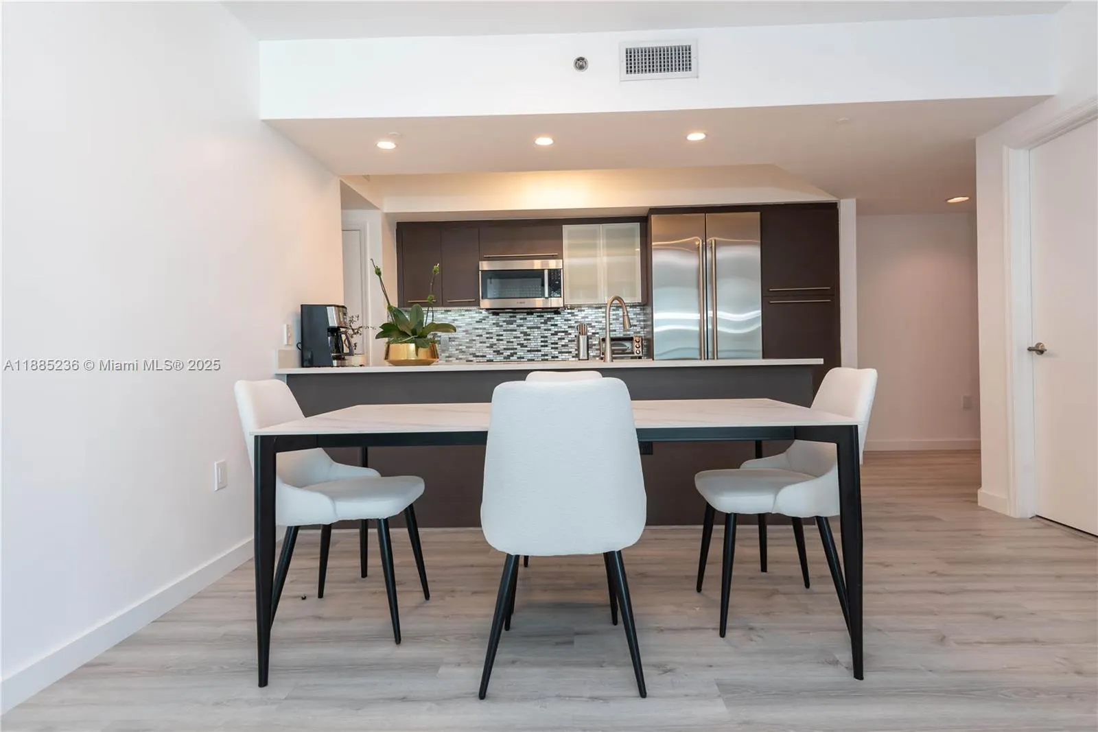 55 SE 6th St, #3403