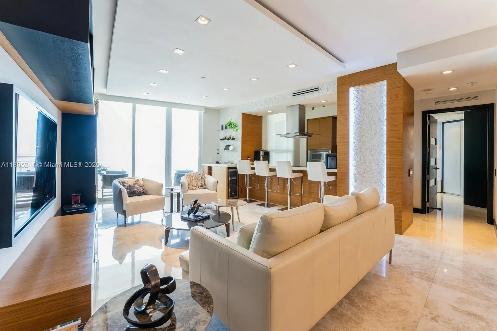 808 Brickell Key, #1406