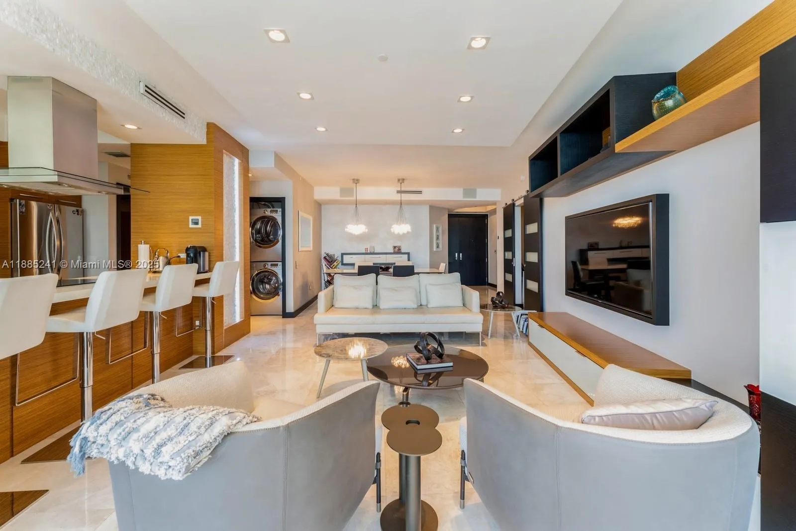 808 Brickell Key, #1406