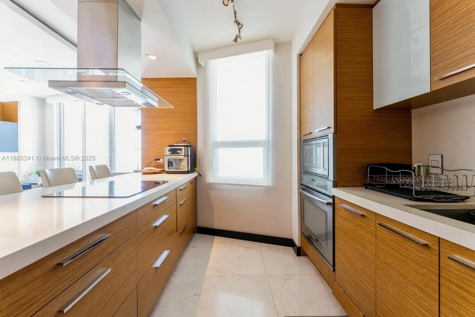 808 Brickell Key, #1406