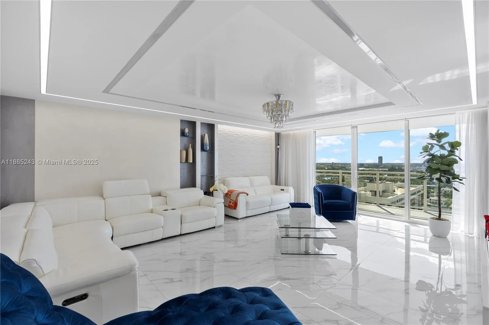 2030 S Ocean Drive, #2127