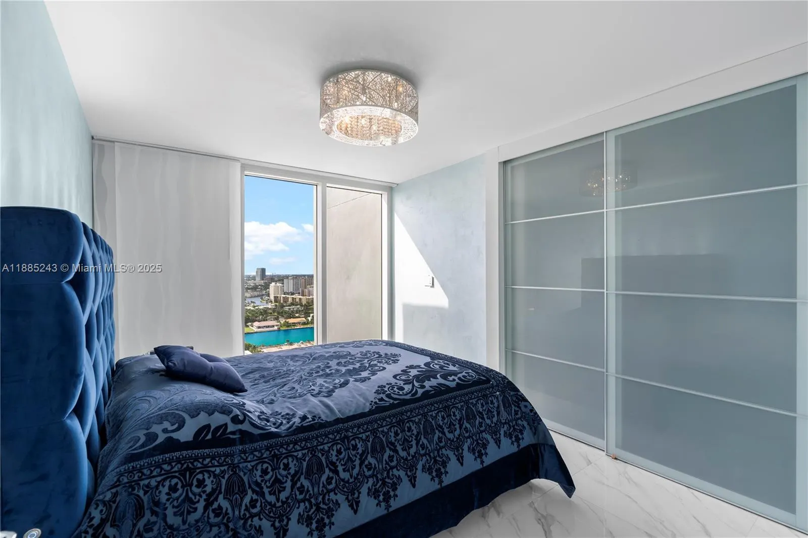 2030 S Ocean Drive, #2127