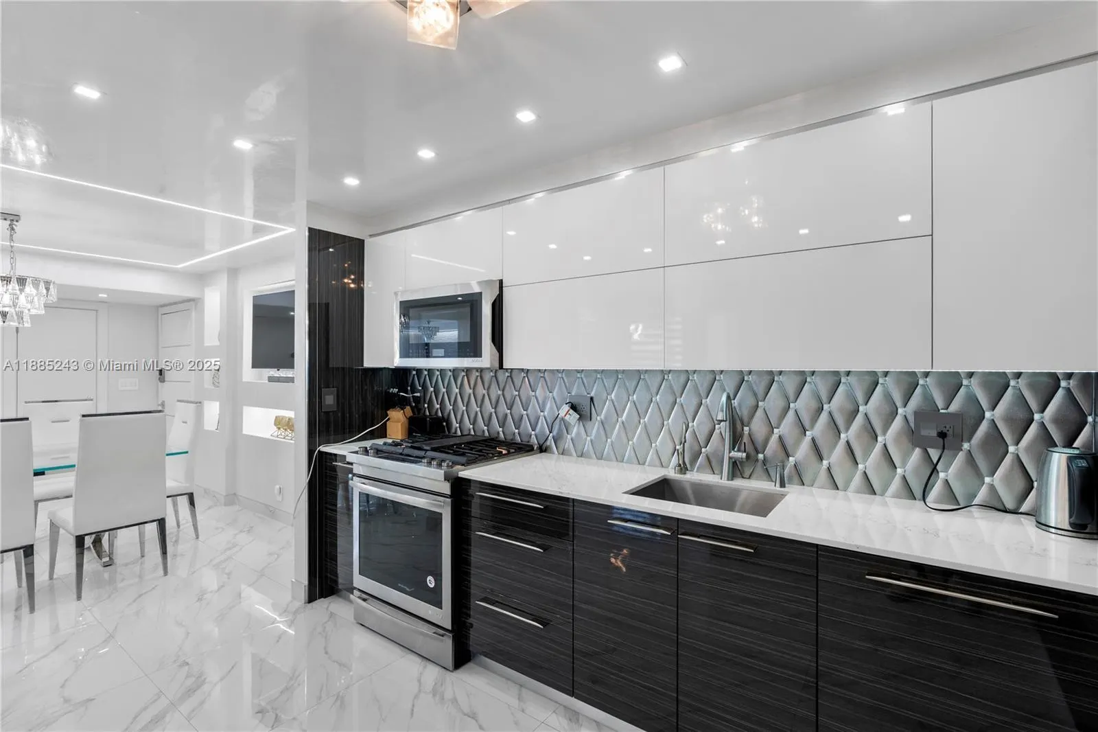 2030 S Ocean Drive, #2127