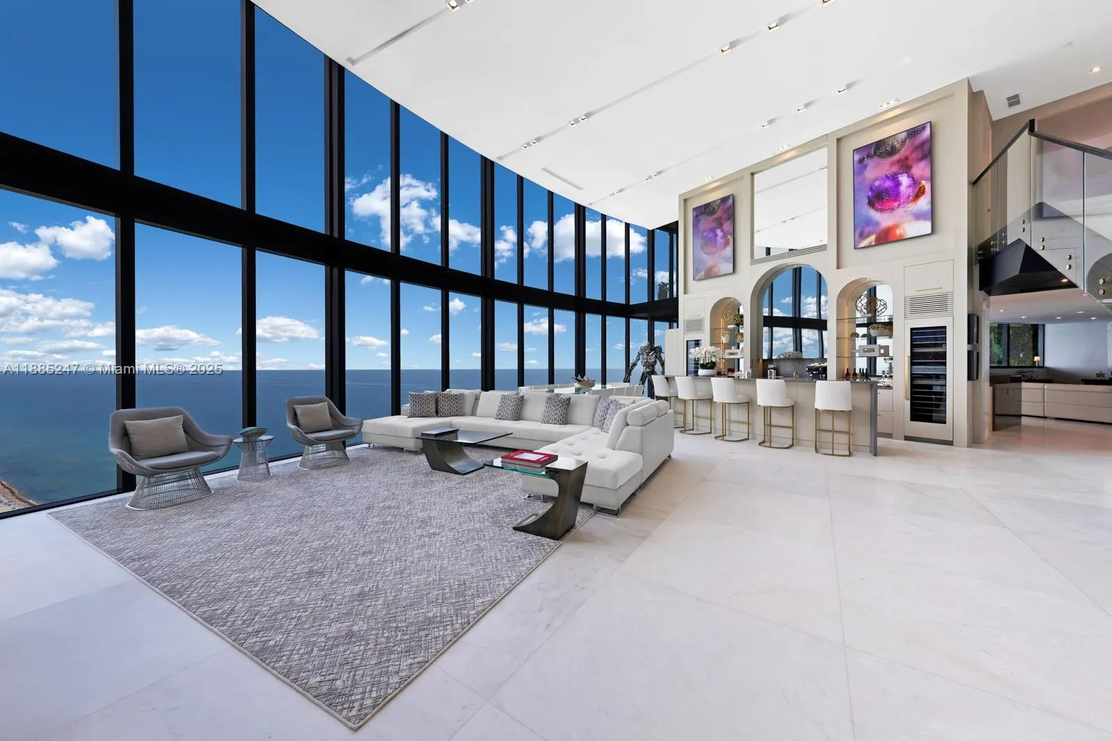 18555 Collins Ave, #4405