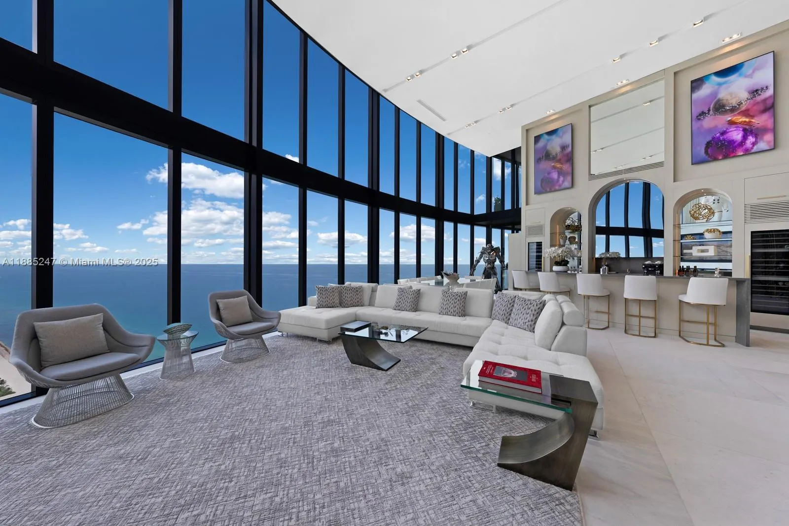 18555 Collins Ave, #4405