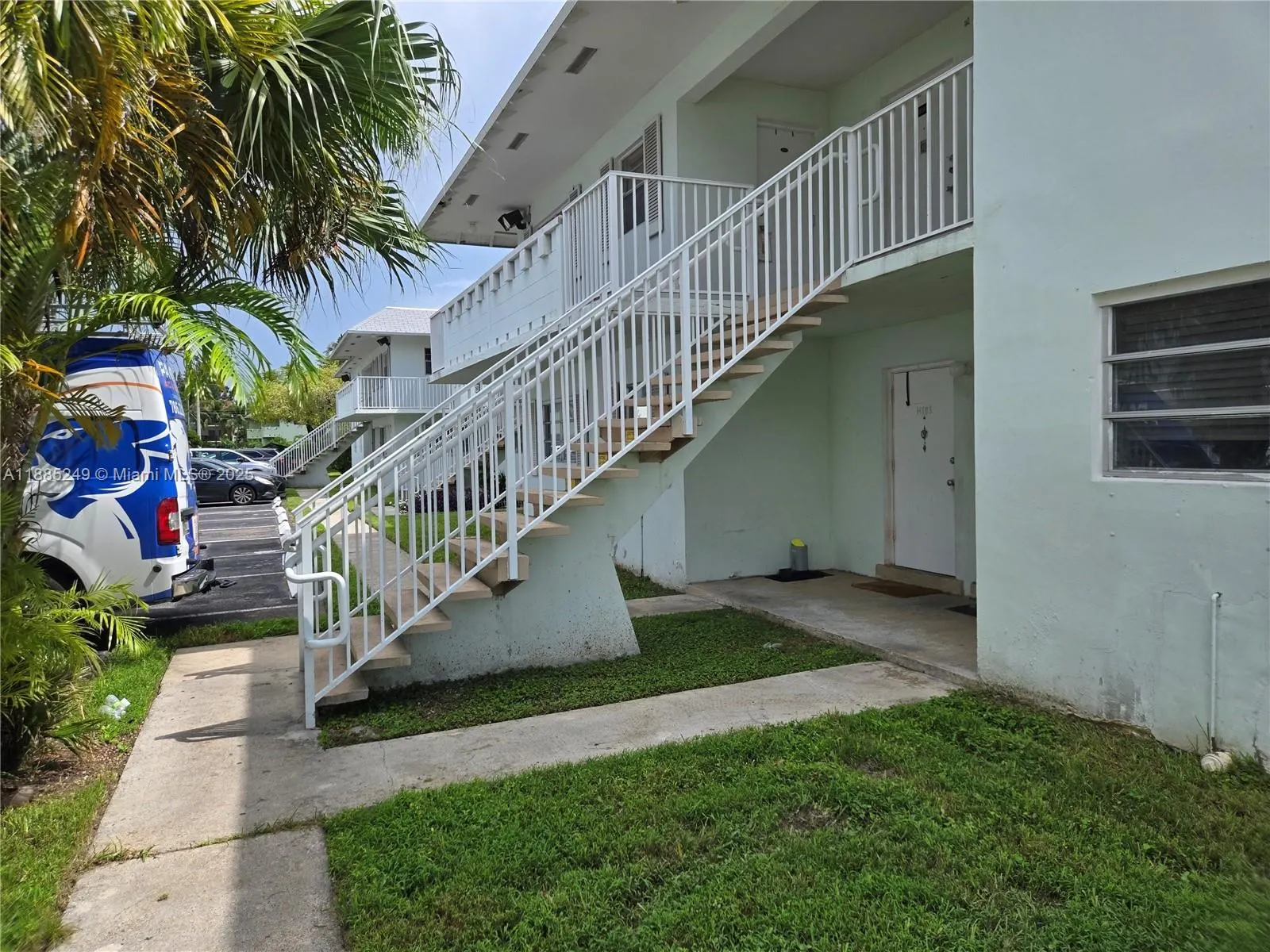7660 SW 82nd St, #H107