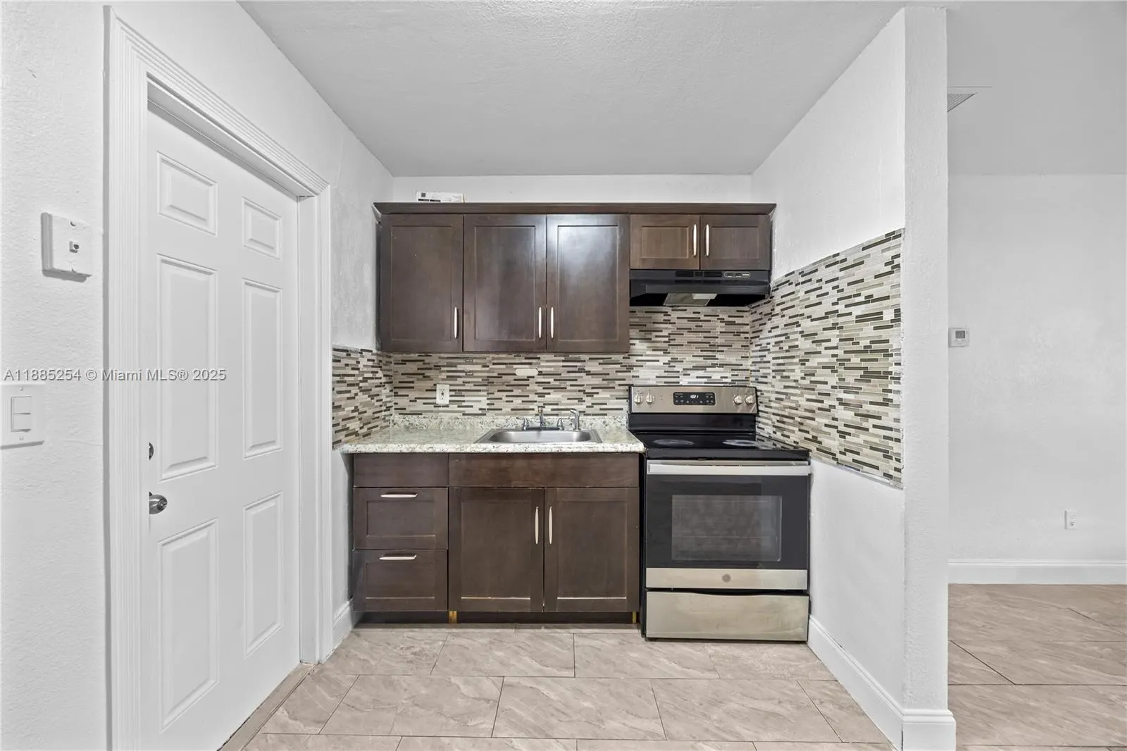 6318 SW 25th St, #3