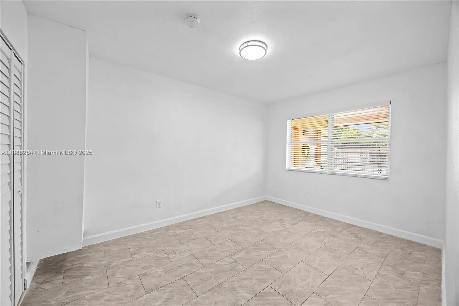 6318 SW 25th St, #3