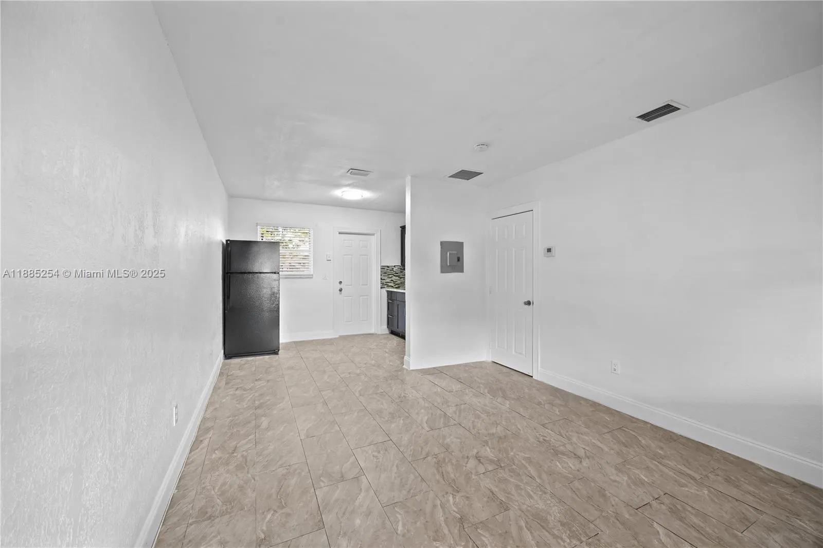 6318 SW 25th St, #3