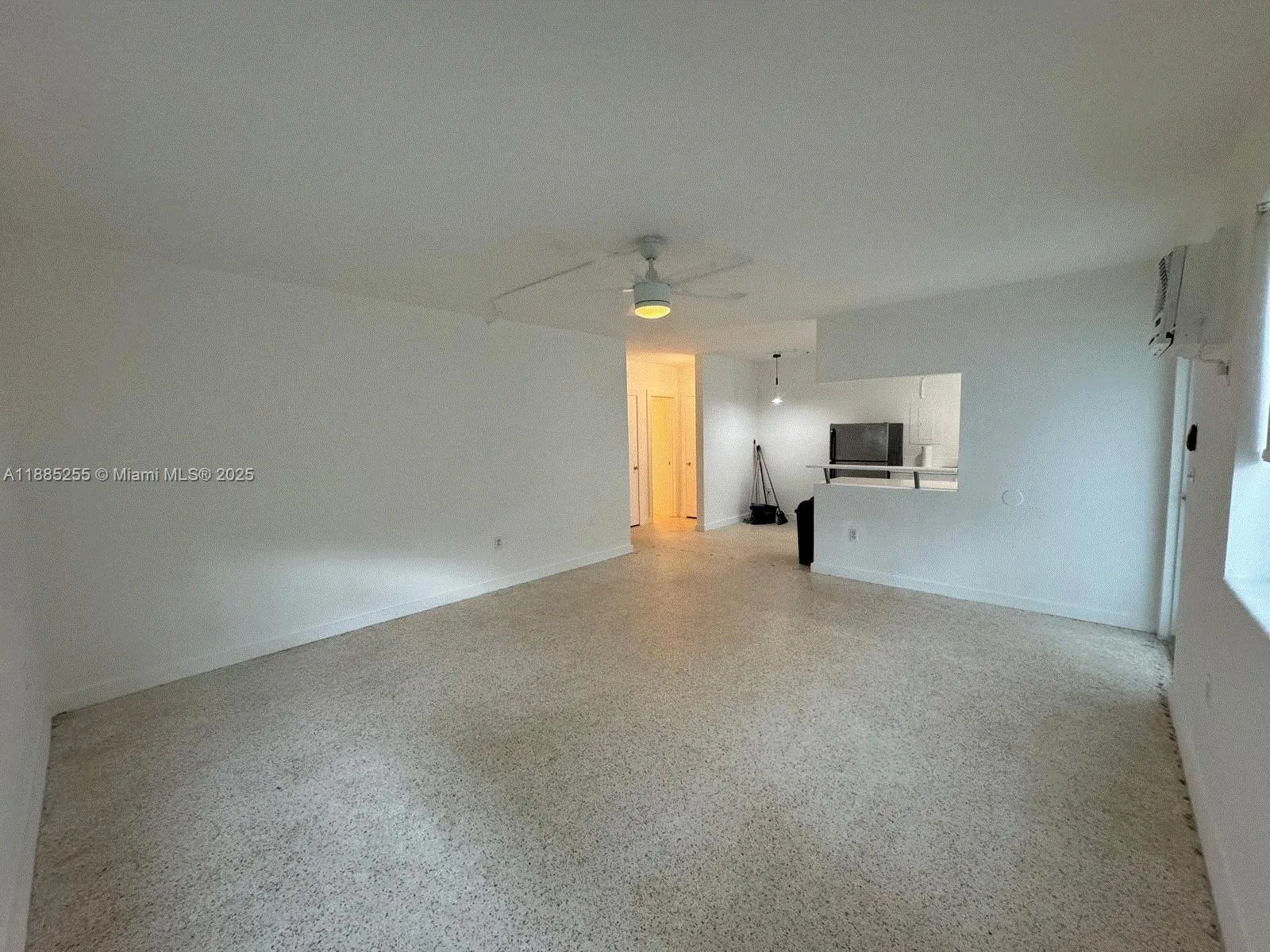 1385 NE 105th St, #1