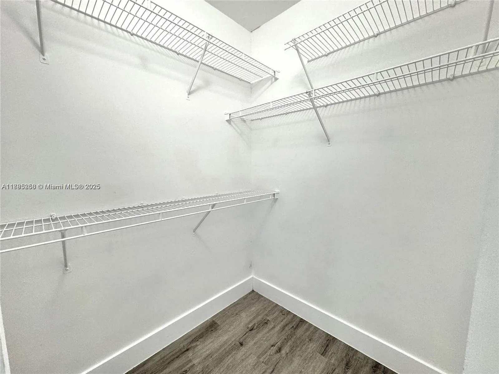 677 SW 111th Ave, #303