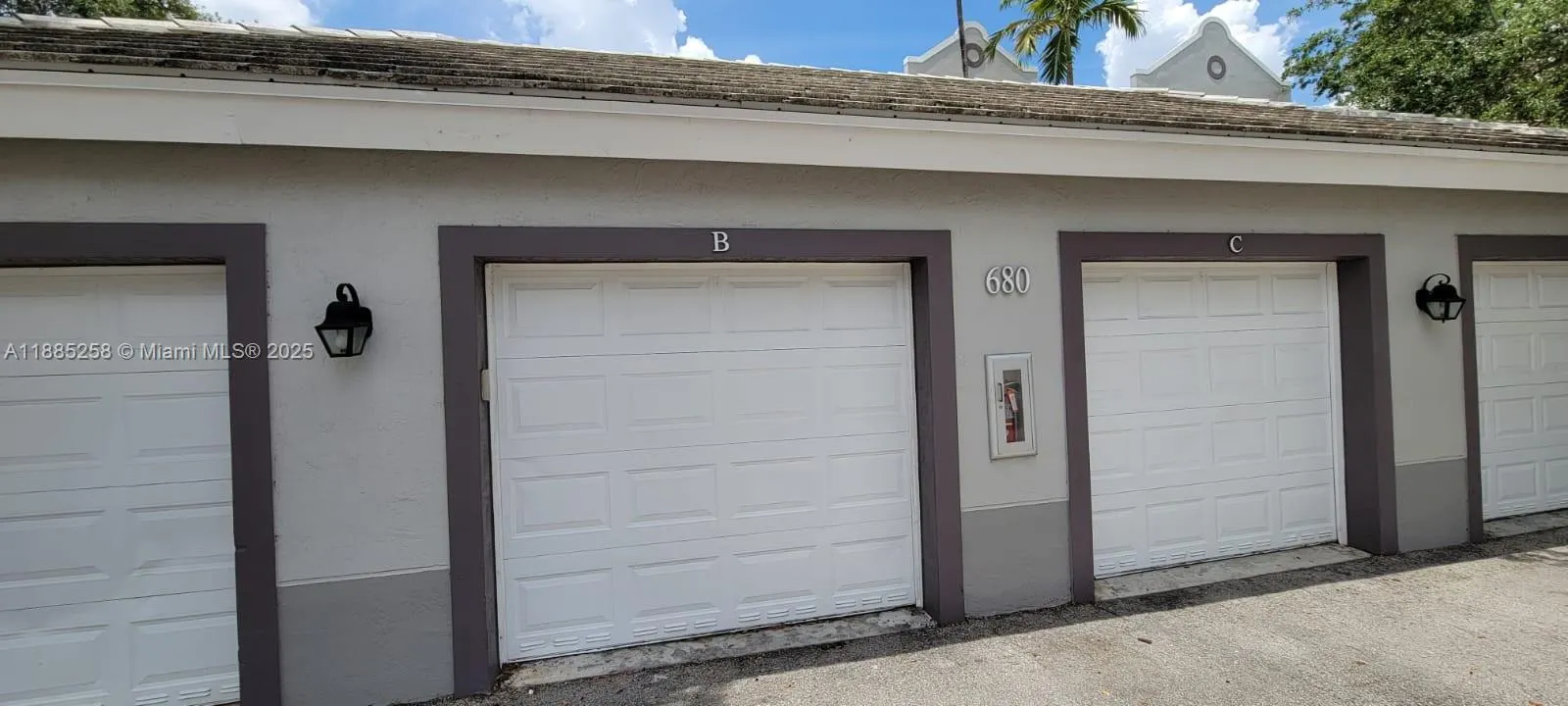677 SW 111th Ave, #303