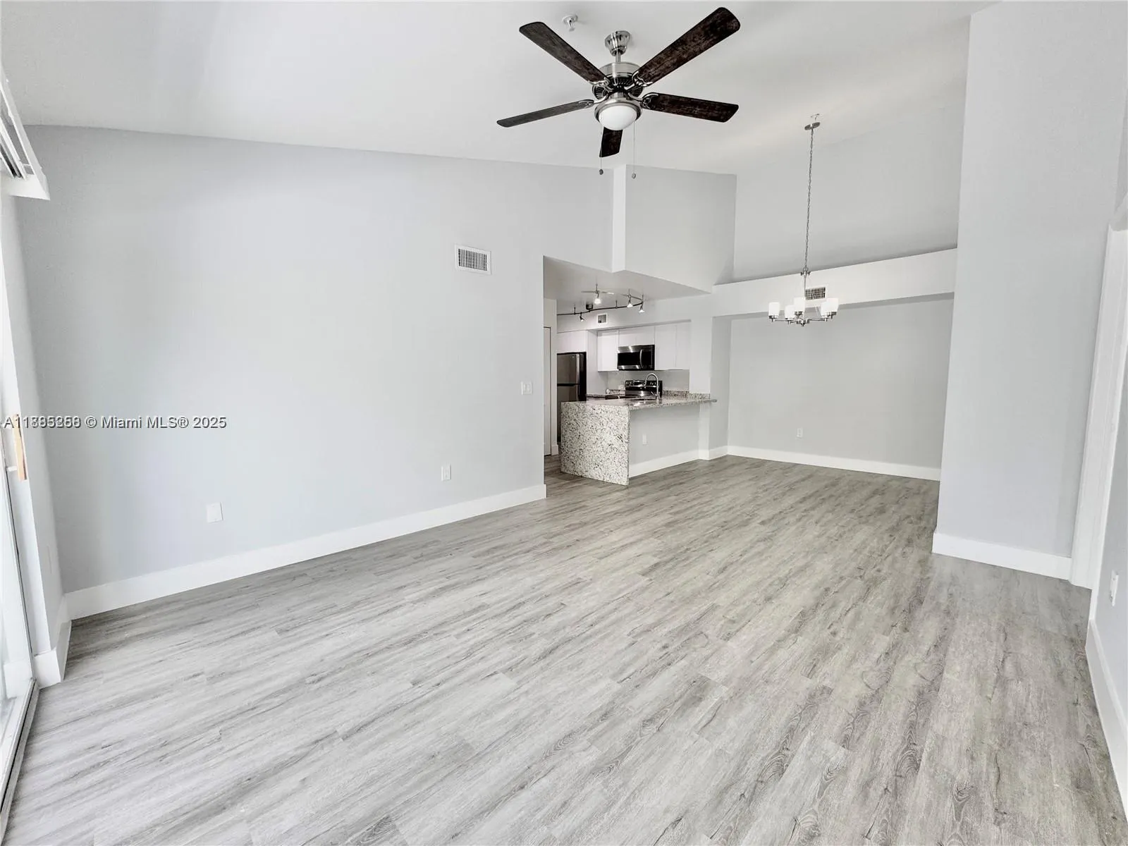 677 SW 111th Ave, #303