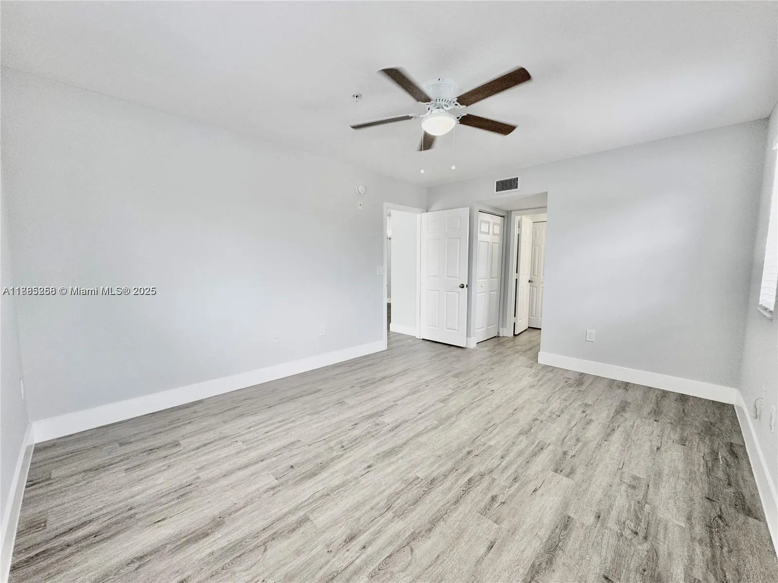 677 SW 111th Ave, #303