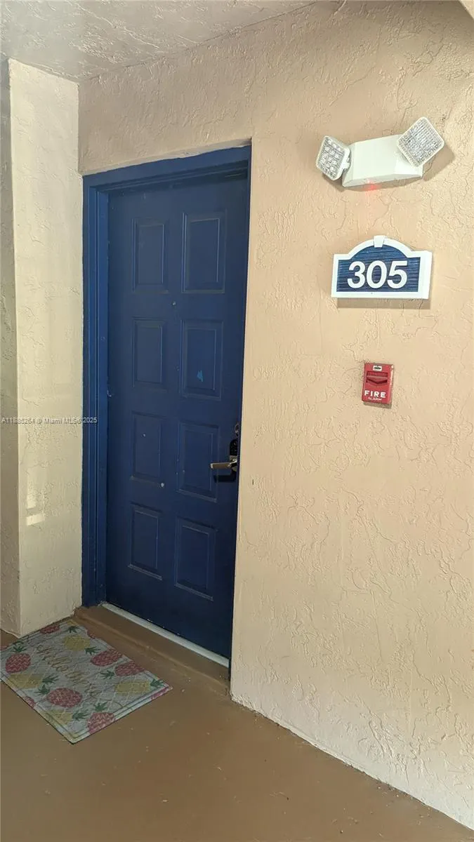 10630 SW 157th Ct, #305