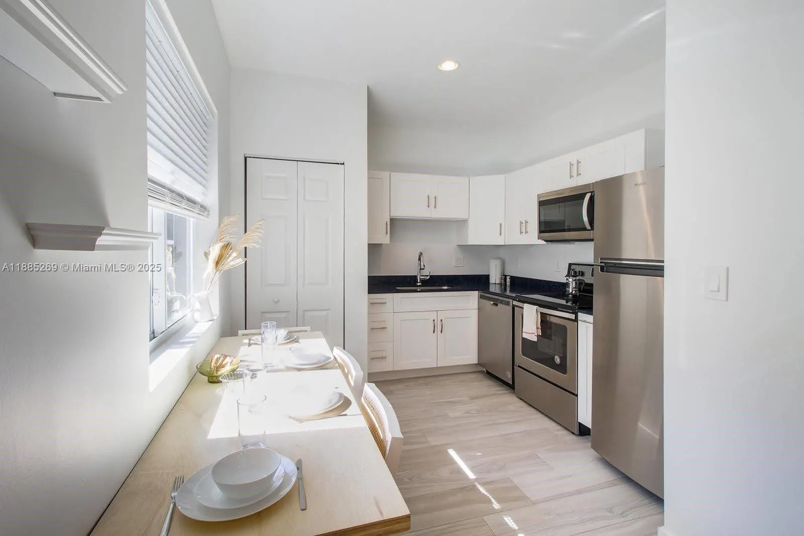 427 NW 34th St, #1