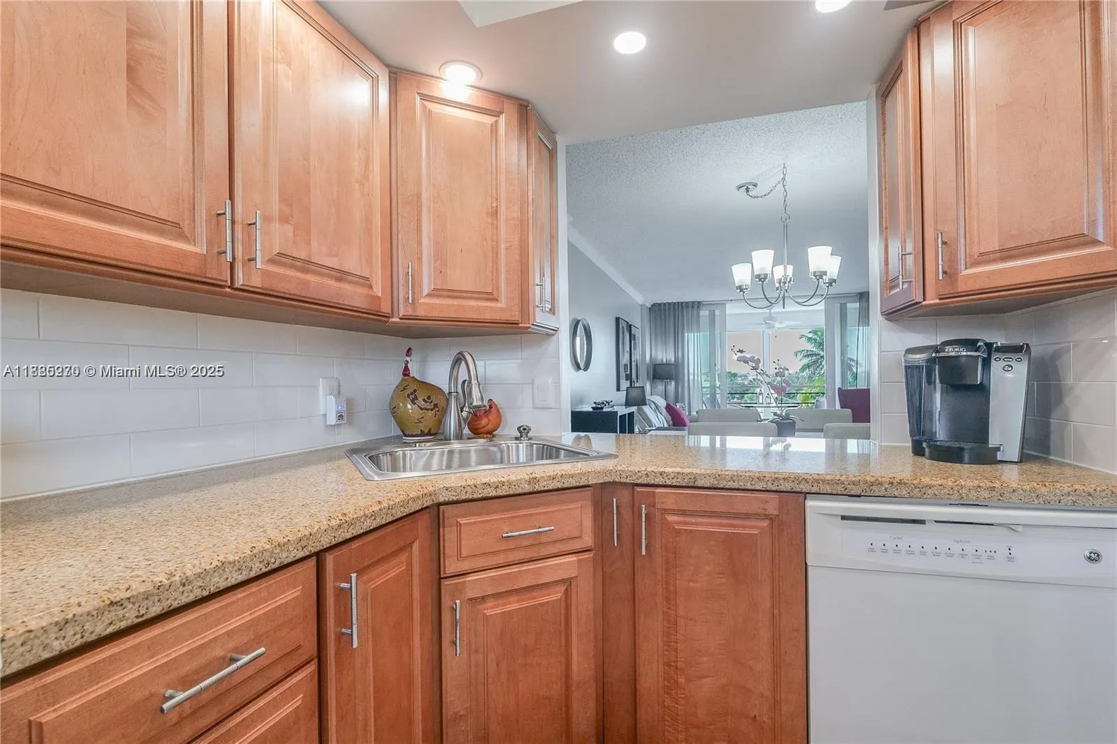 109 Royal Park Dr, #4F