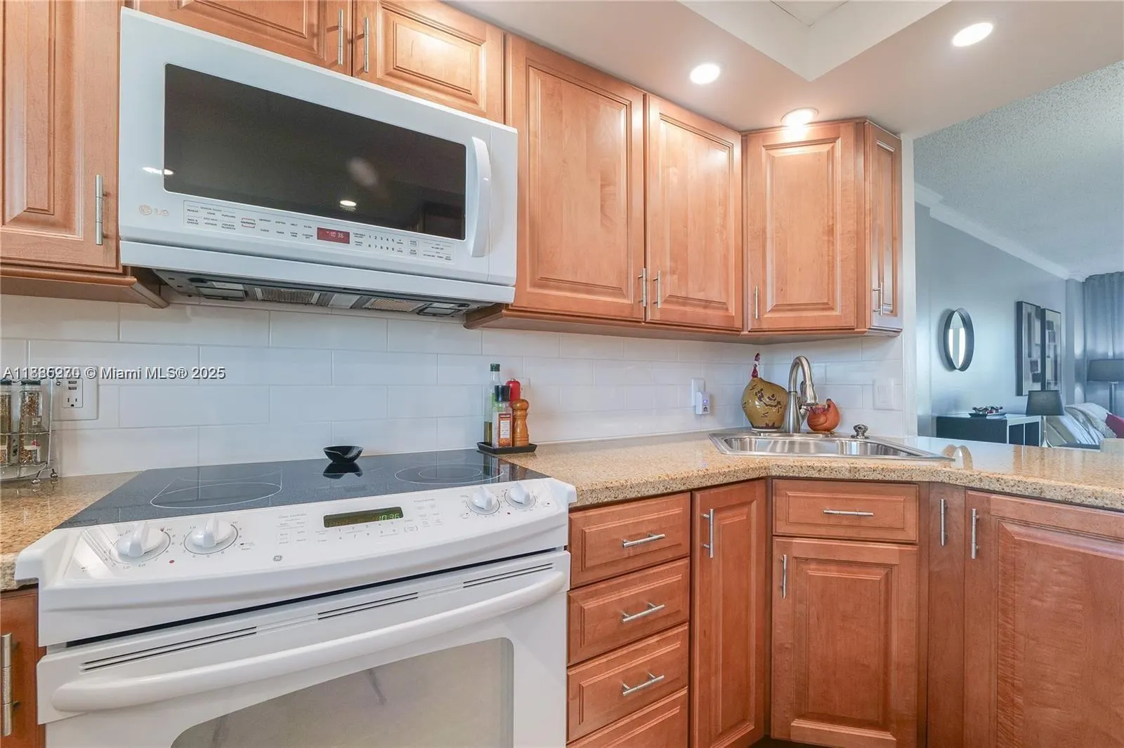 109 Royal Park Dr, #4F