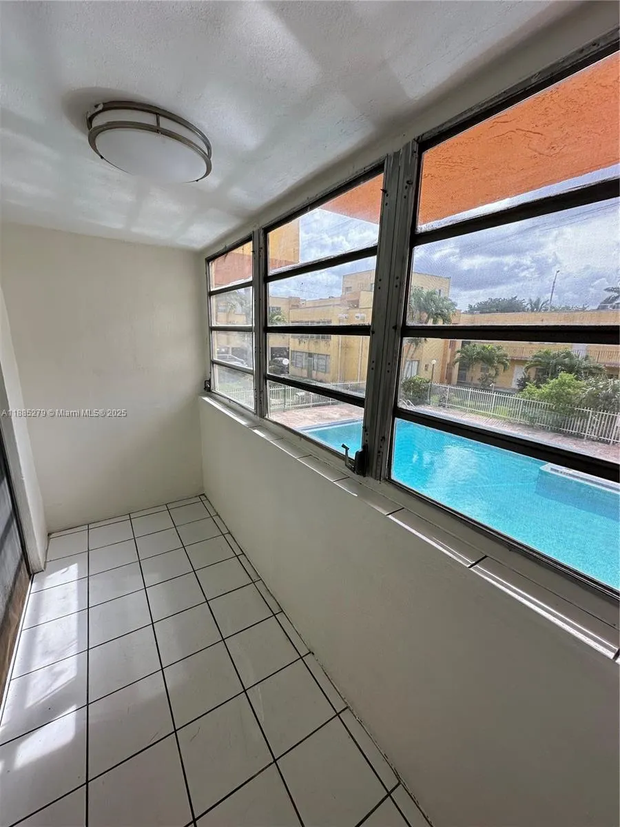 1555 W 44th Pl, #234