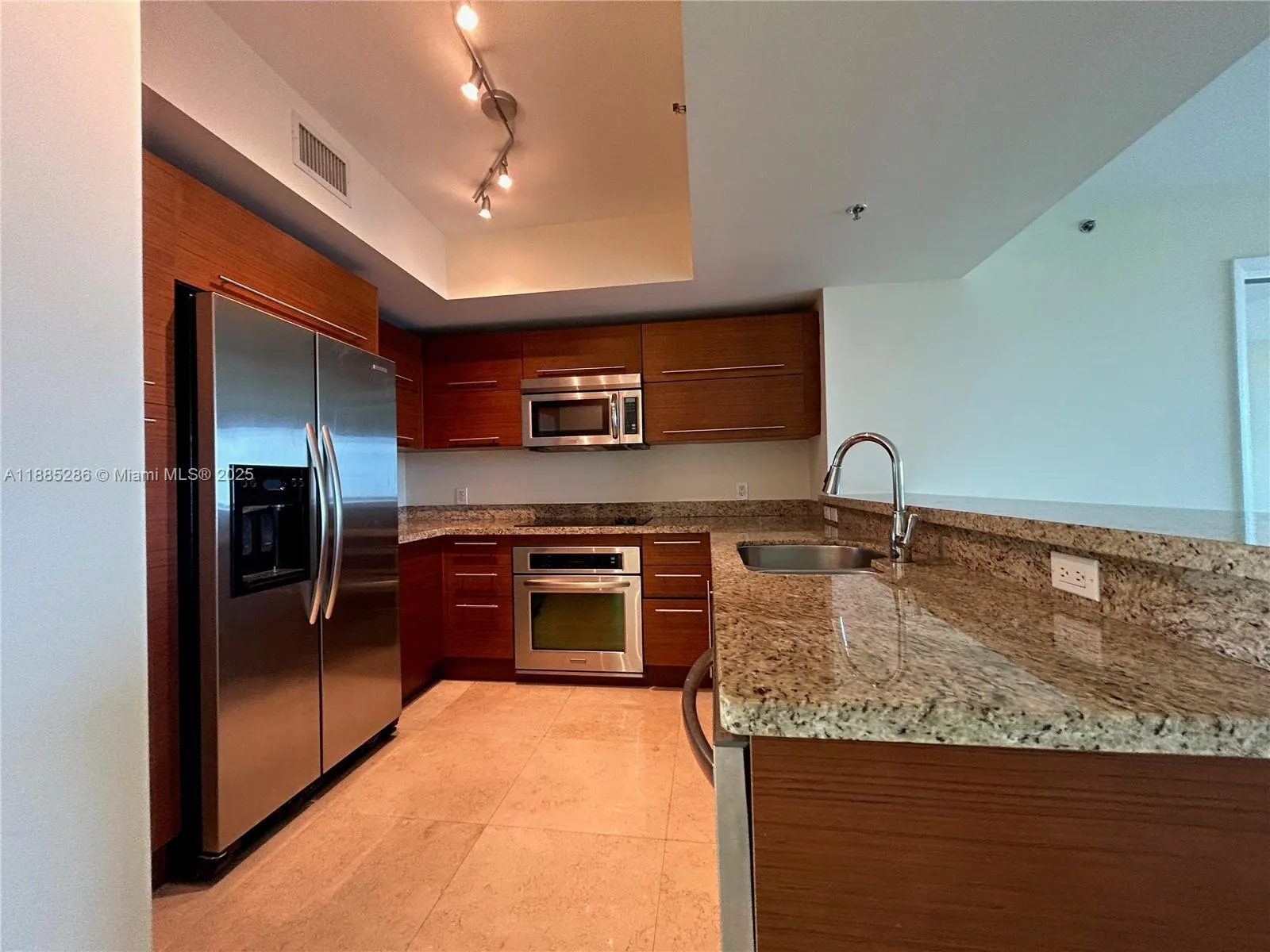 2641 N Flamingo Rd, #1805N