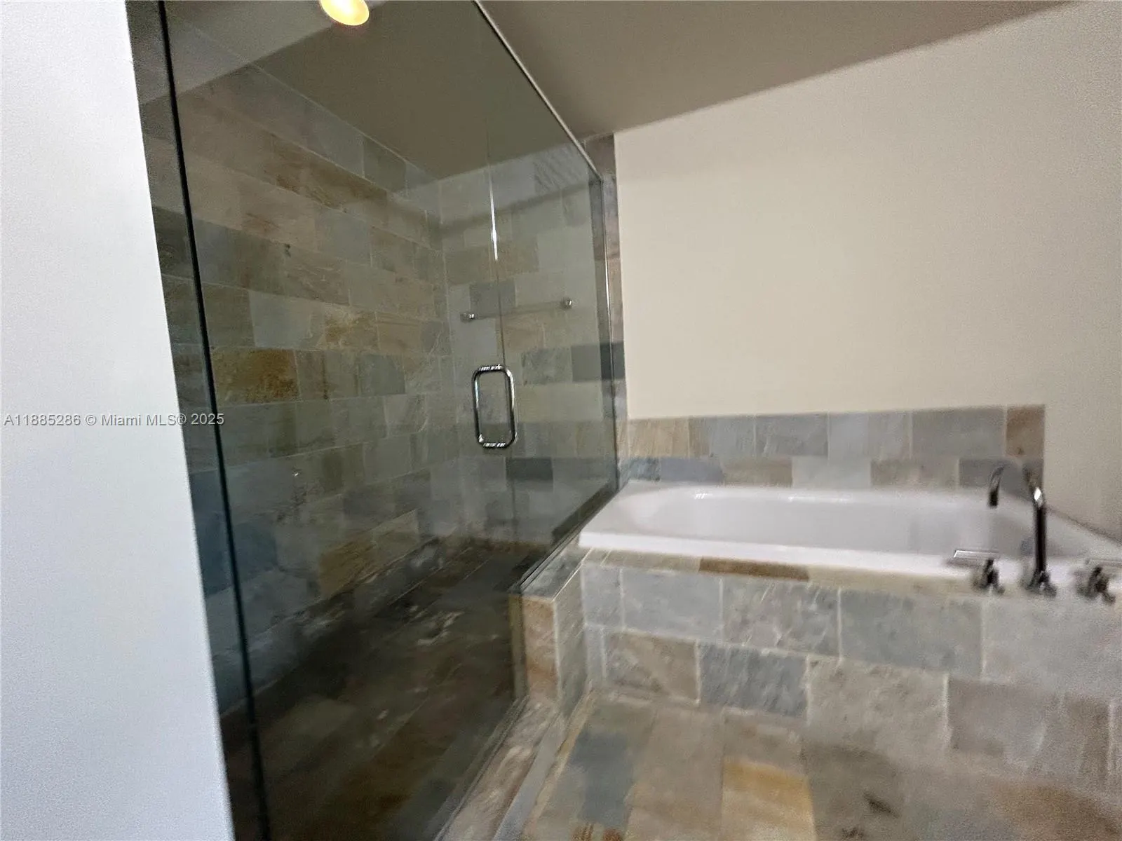 2641 N Flamingo Rd, #1805N