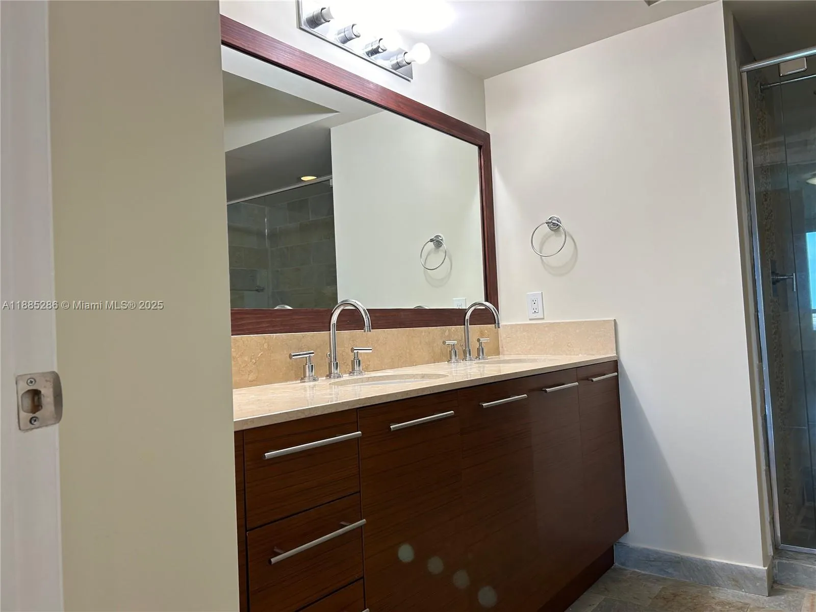 2641 N Flamingo Rd, #1805N