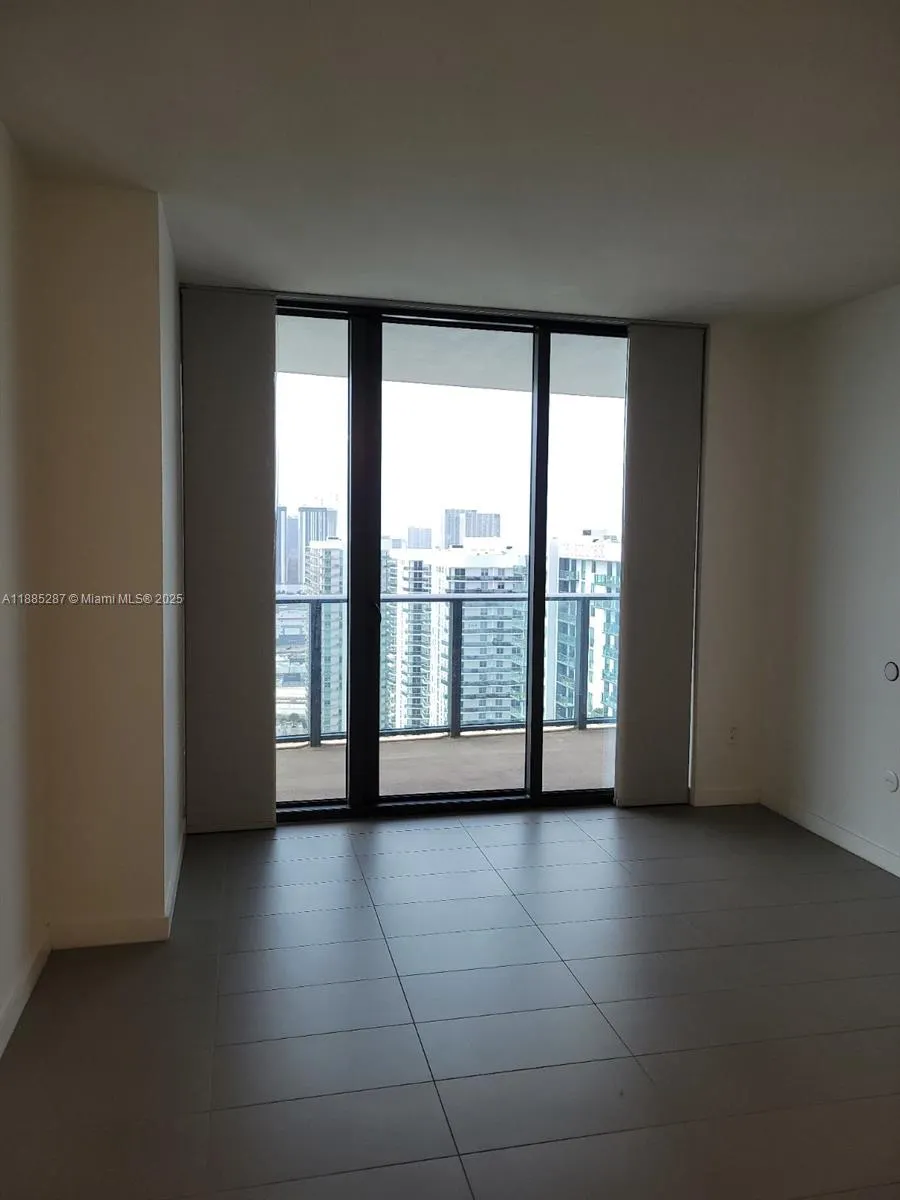 1600 NE 1st Ave, #3509
