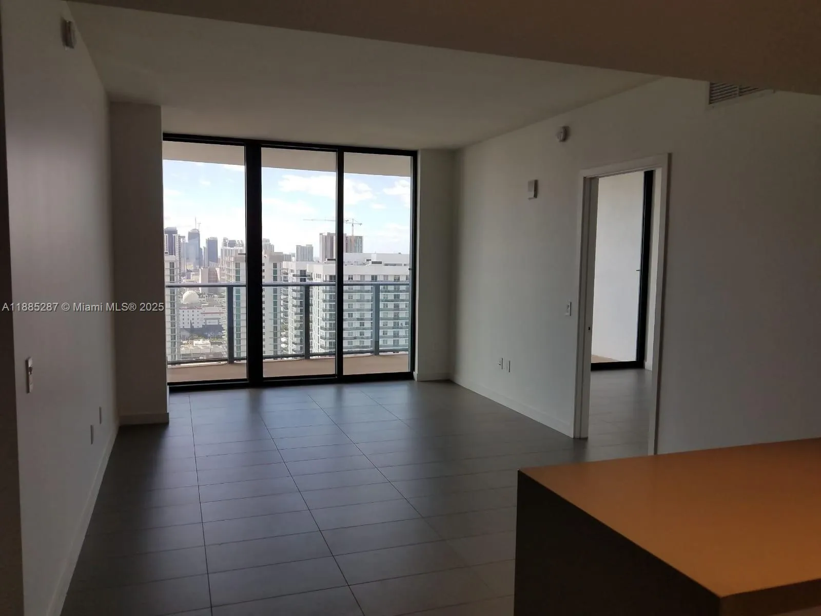 1600 NE 1st Ave, #3509