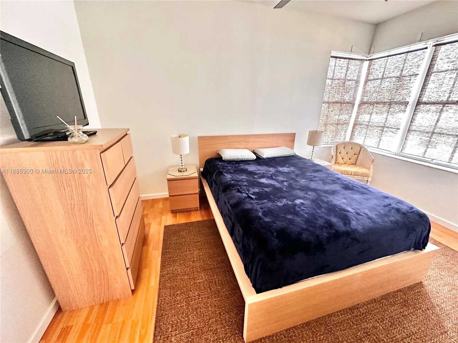1051 Meridian Ave, #1F