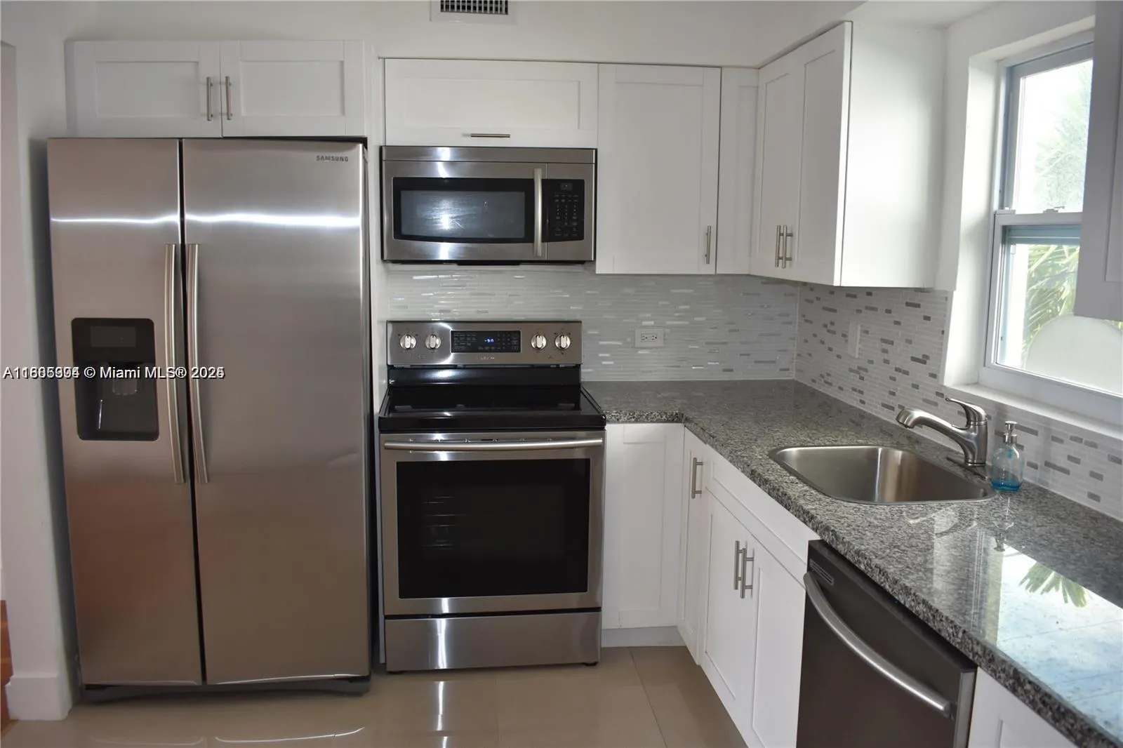 9760 Bay Harbor Ter, #2