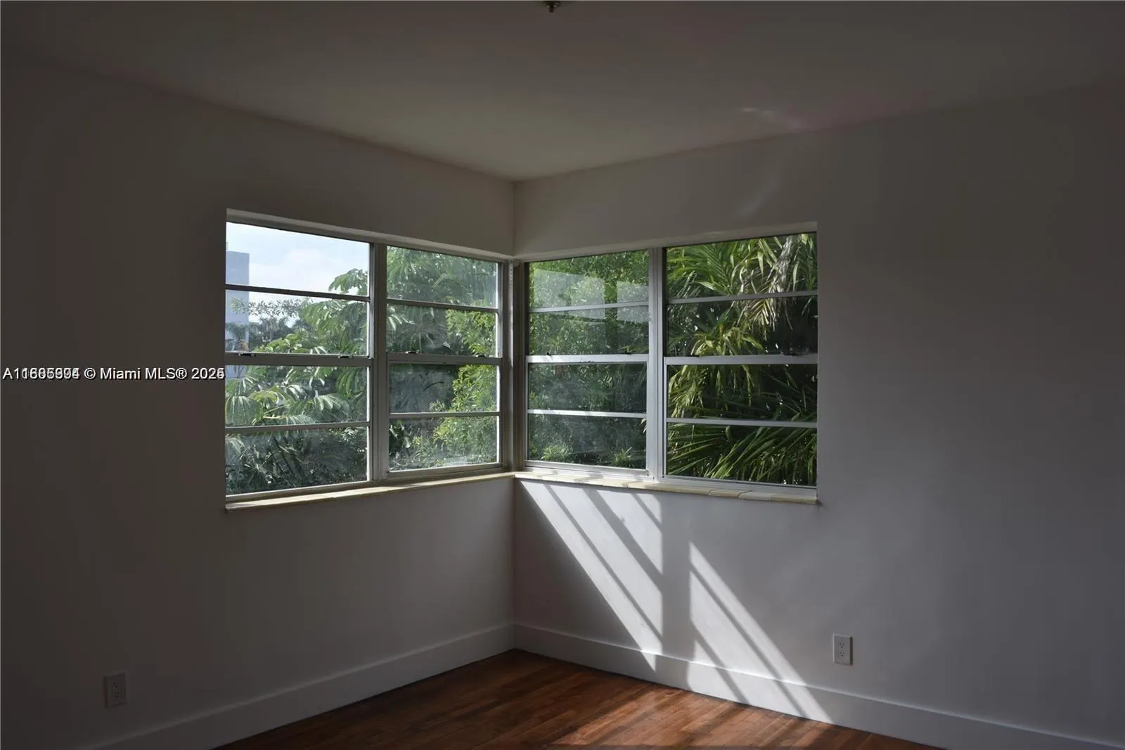 9760 Bay Harbor Ter, #2
