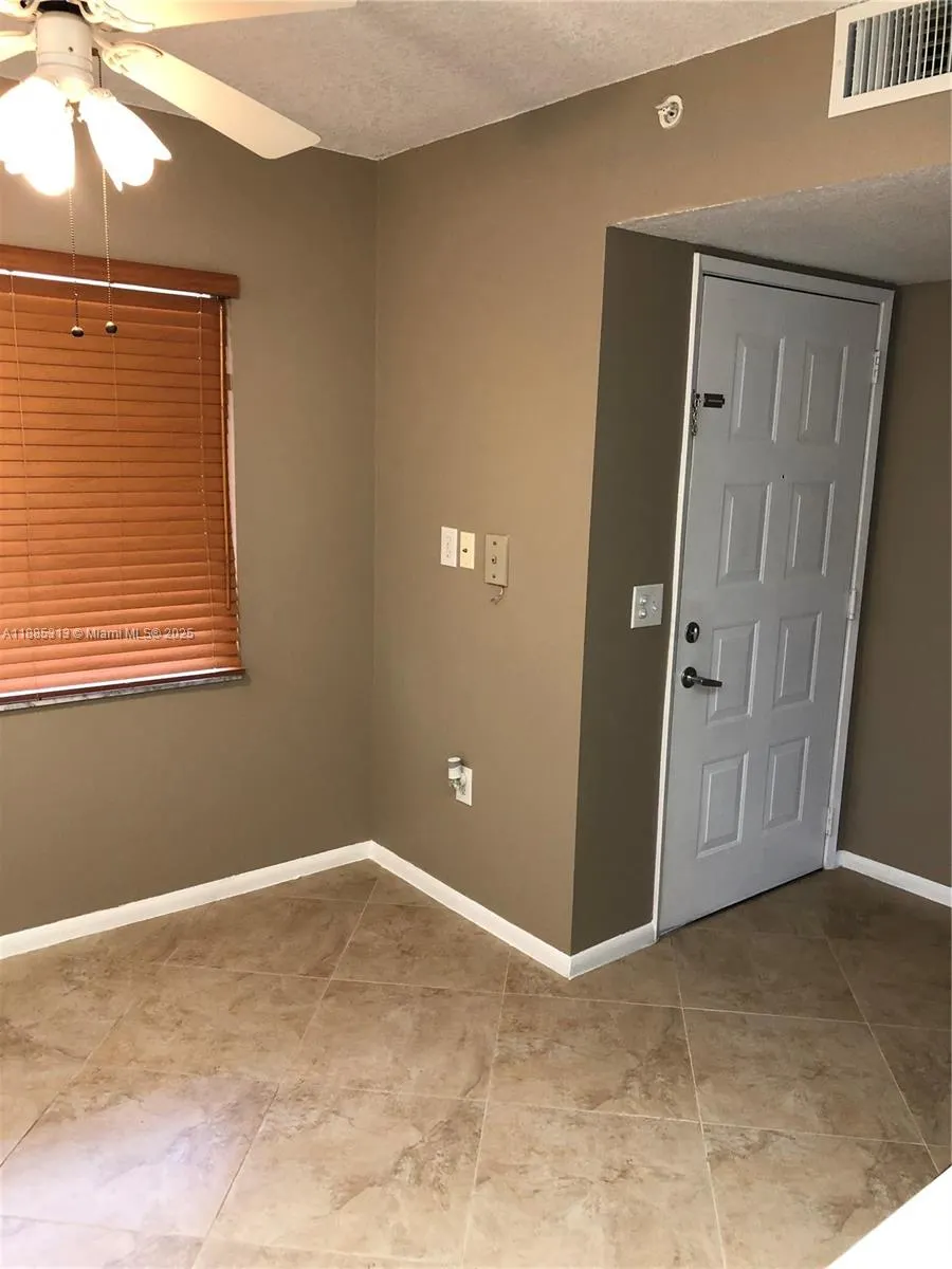 12550 SW 15th St, #307E