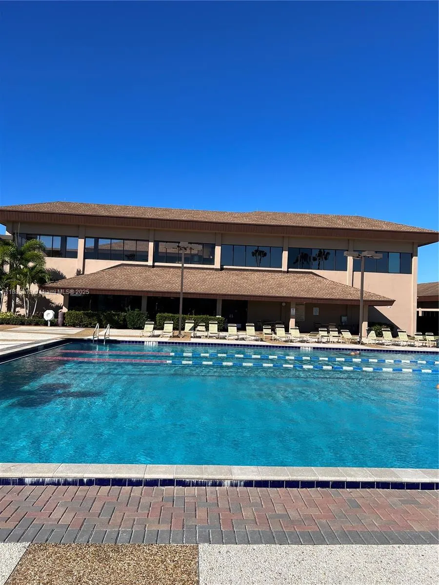 12550 SW 15th St, #307E