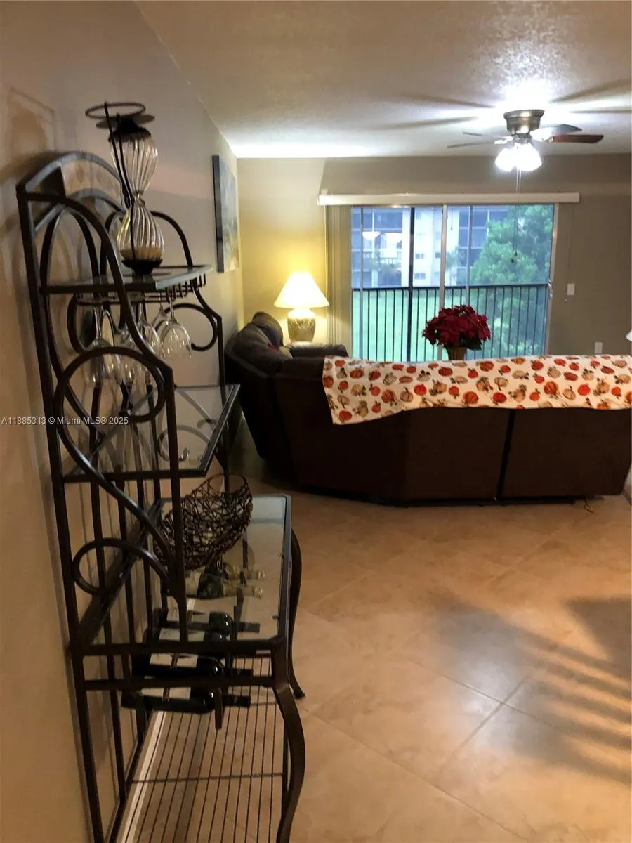 12550 SW 15th St, #307E