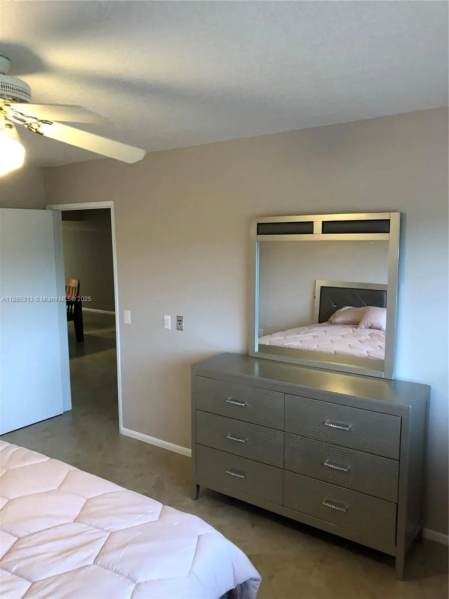 12550 SW 15th St, #307E