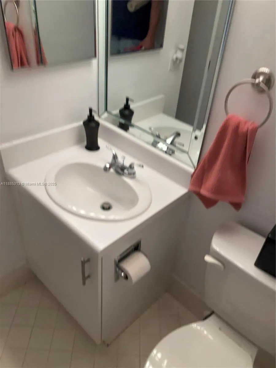 12550 SW 15th St, #307E