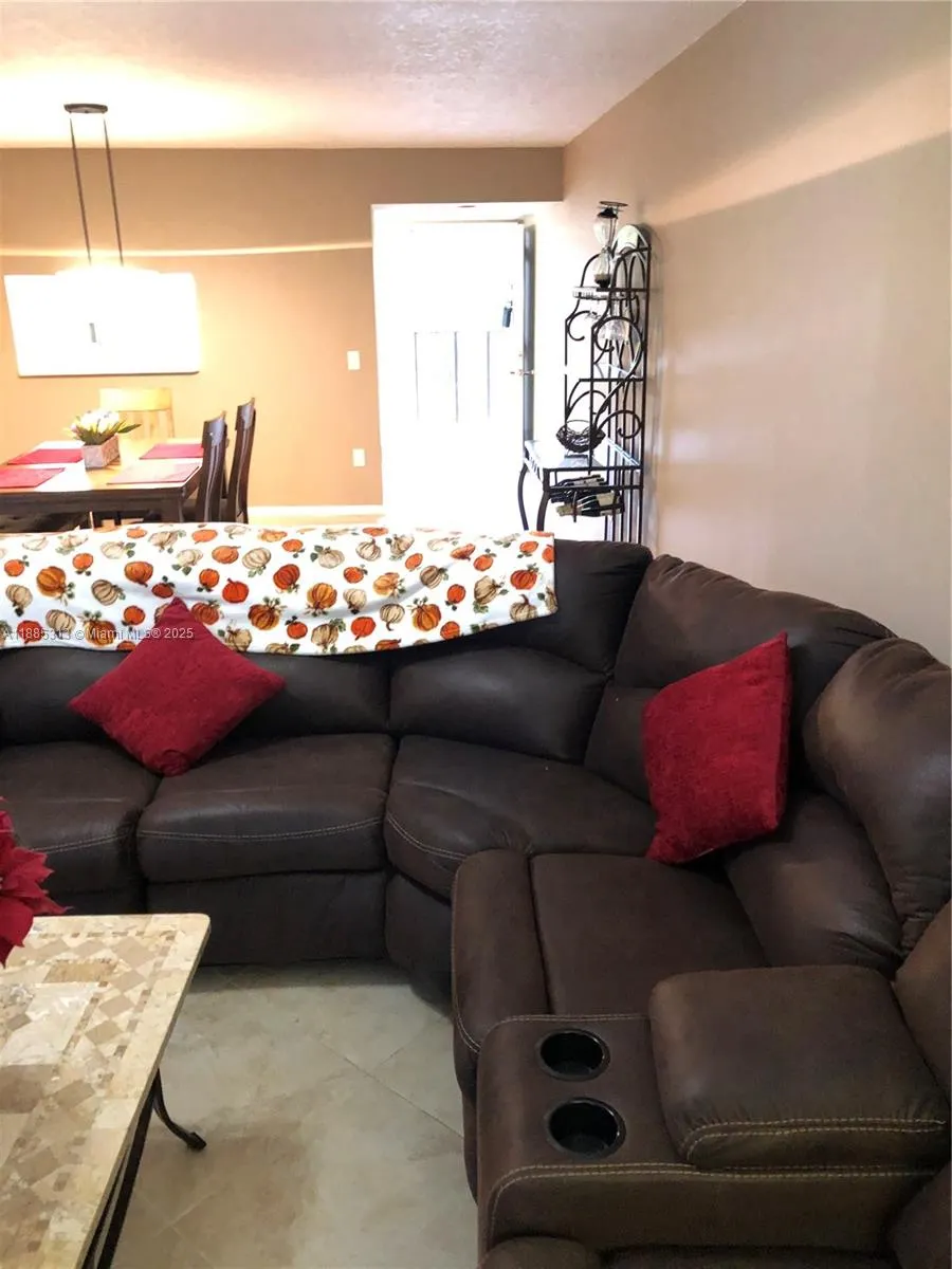 12550 SW 15th St, #307E